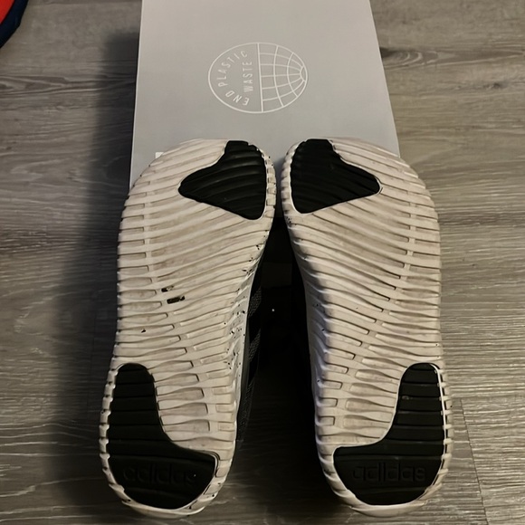 Adidas Men's Kaptir 2.0 Gray Cloudfoam Running Shoe
Size 8 - Picture 9 of 14